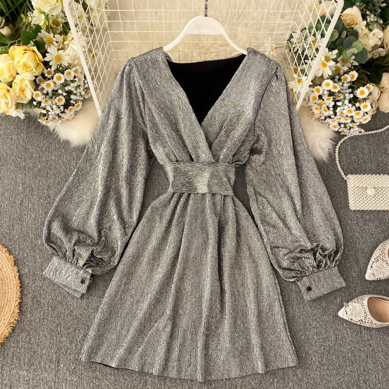BerryBetty - Spring Autumn Women's Bright Color Dress V-neck Lantern Sleeve Gold Bright Silk Lace Retro Dress Female Sexy Party Dress GD205