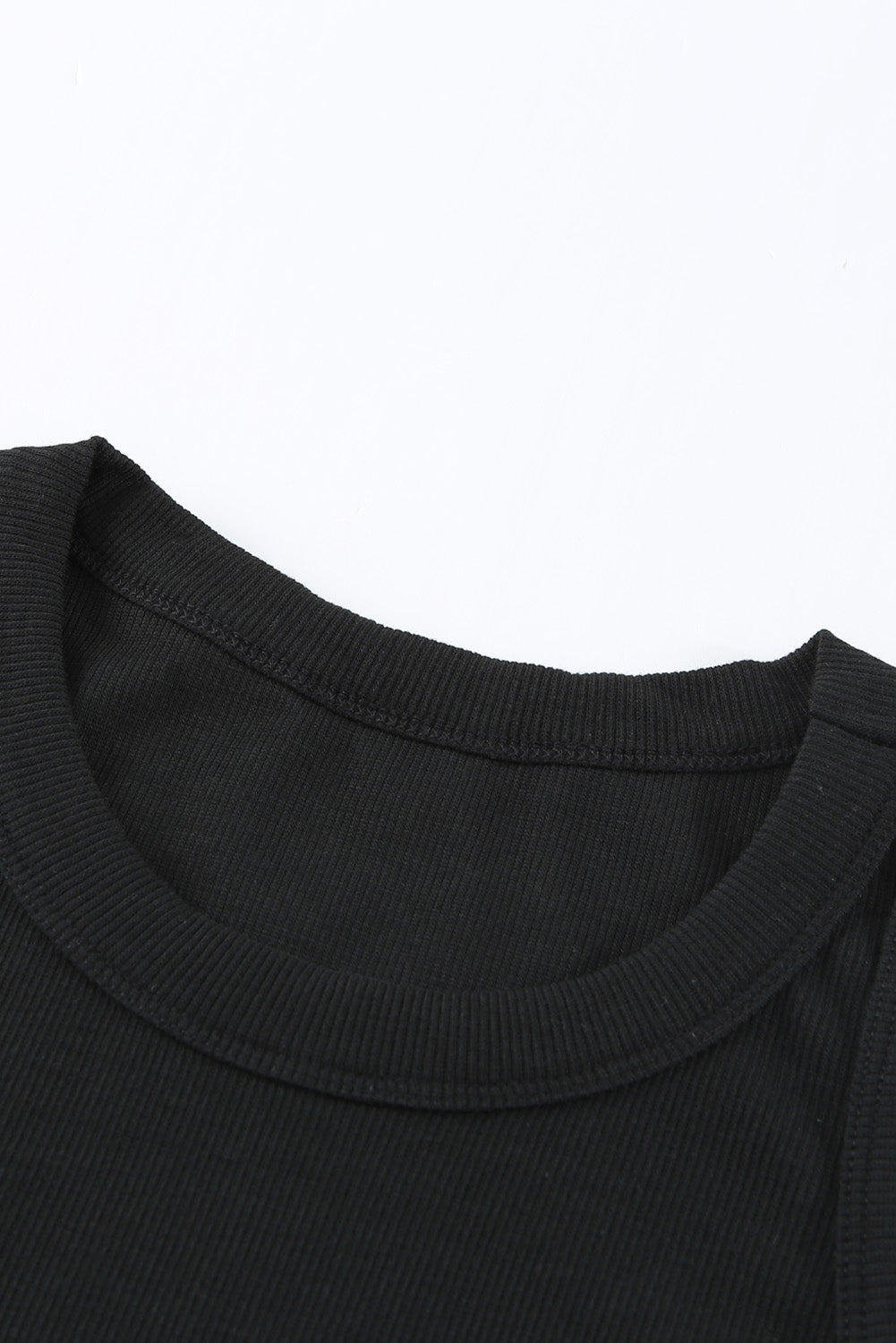 BerryBetty - Solid Black Round Neck Ribbed Tank Top