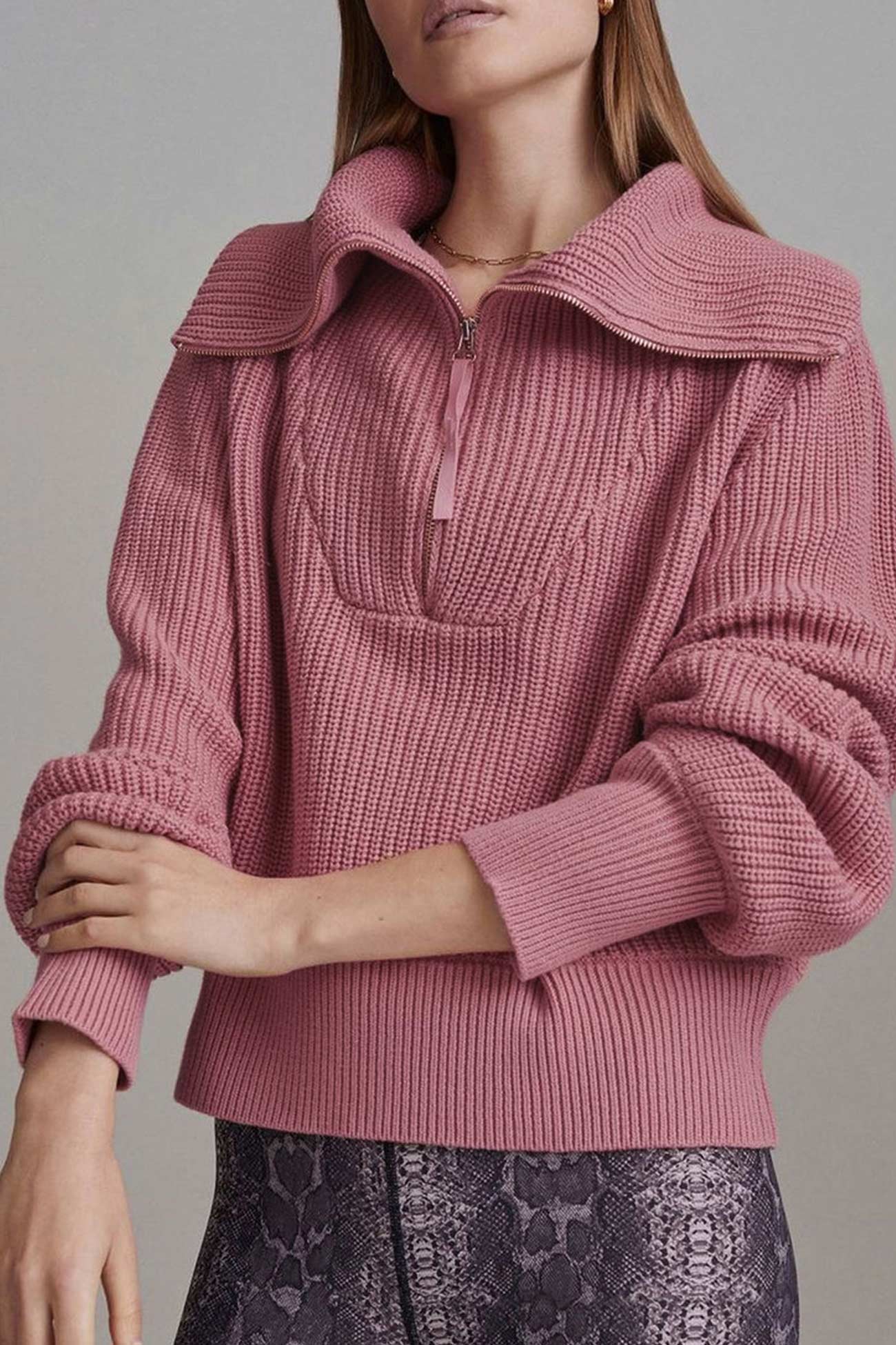 BerryBetty - Solid Lapel Zipper Sweater