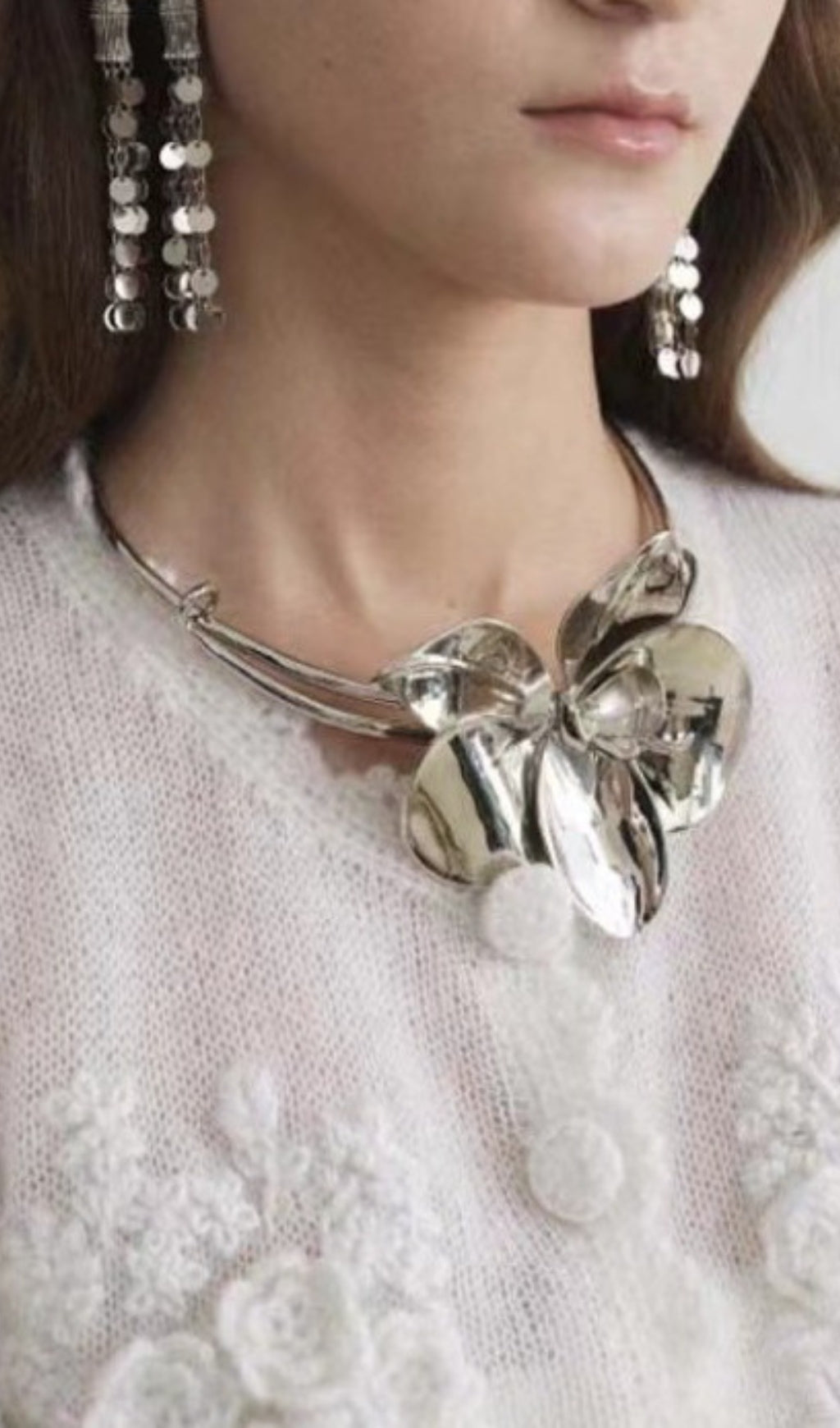 BerryBetty - THREE-DIMENSIONAL ORCHID CHOKER