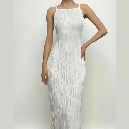 BerryBetty - Textured slit backless solid cami midi dress