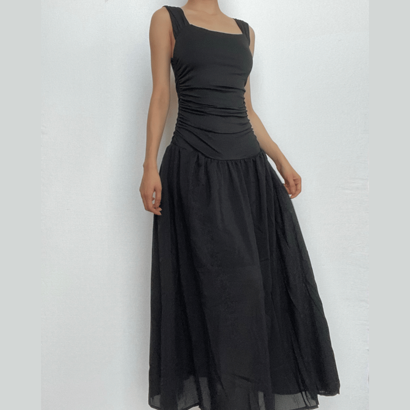 BerryBetty - Square neck ruched backless cap sleeve solid maxi dress