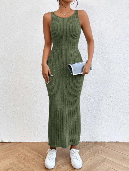 BerryBetty - Marcia O Neck Knitted Long Sleeve Maxi Dress
