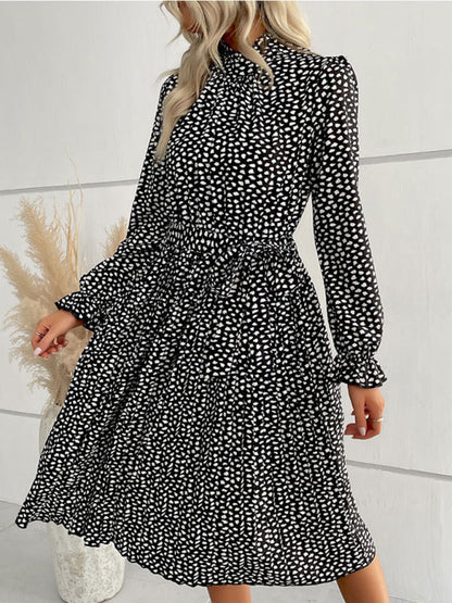 BerryBetty - Women鈥檚 High Collar Dotted Dress With Waist Tie