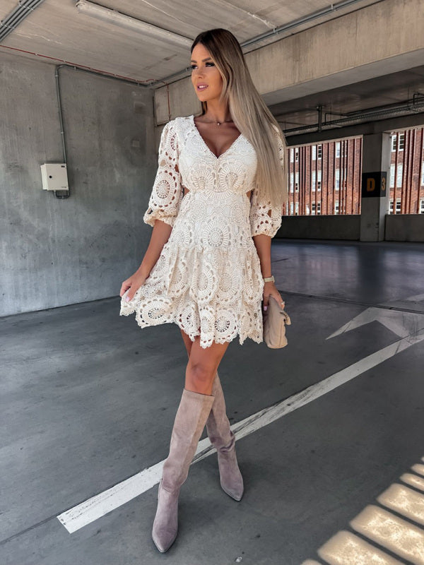 BerryBetty - Women's Solid Color Puff Sleeve Lace Tiered Mini Dress