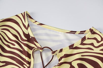 BerryBetty - Long sleeve lace up zebra print midi dress
