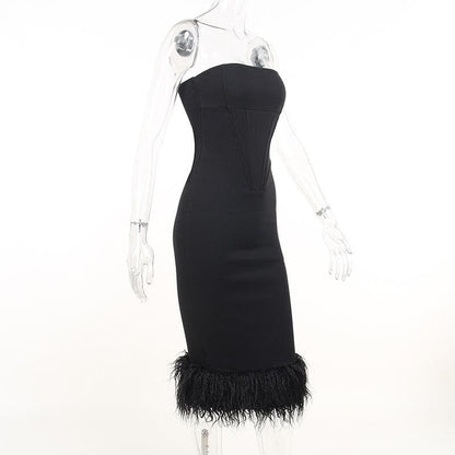 BerryBetty - Sleeveless solid feather backless tube dress