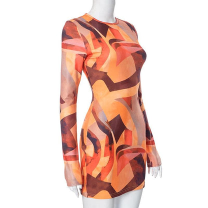 BerryBetty - Contrast print long sleeve crewneck mini dress